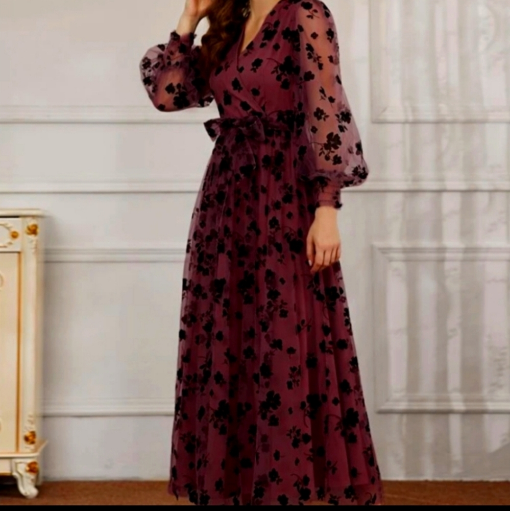 COPY - NWOT Allover Floral Print Bishop Sleeve Wrap Belted Mesh Dress